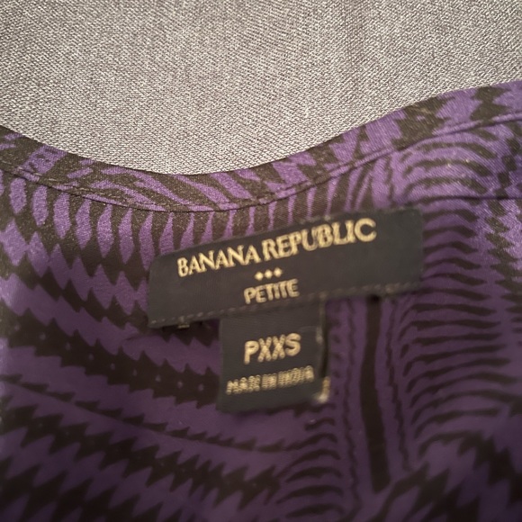 2000s Banana Republic going out top - Picture 3 of 3